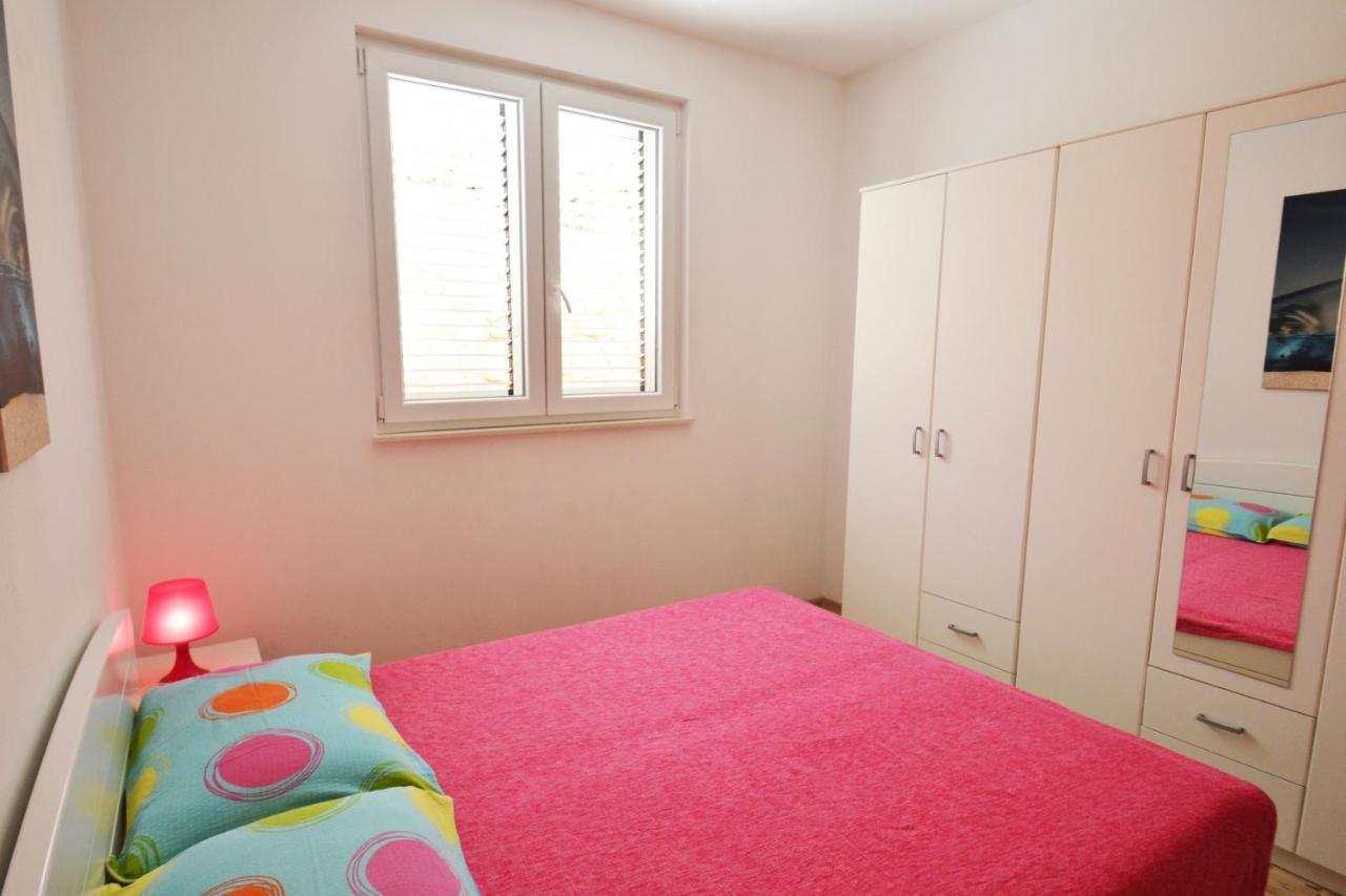 Apartments Barbati Kustići 외부 사진