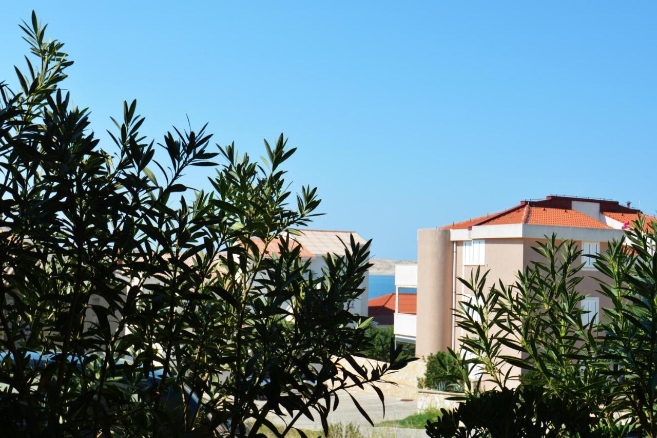 Apartments Barbati Kustići 외부 사진