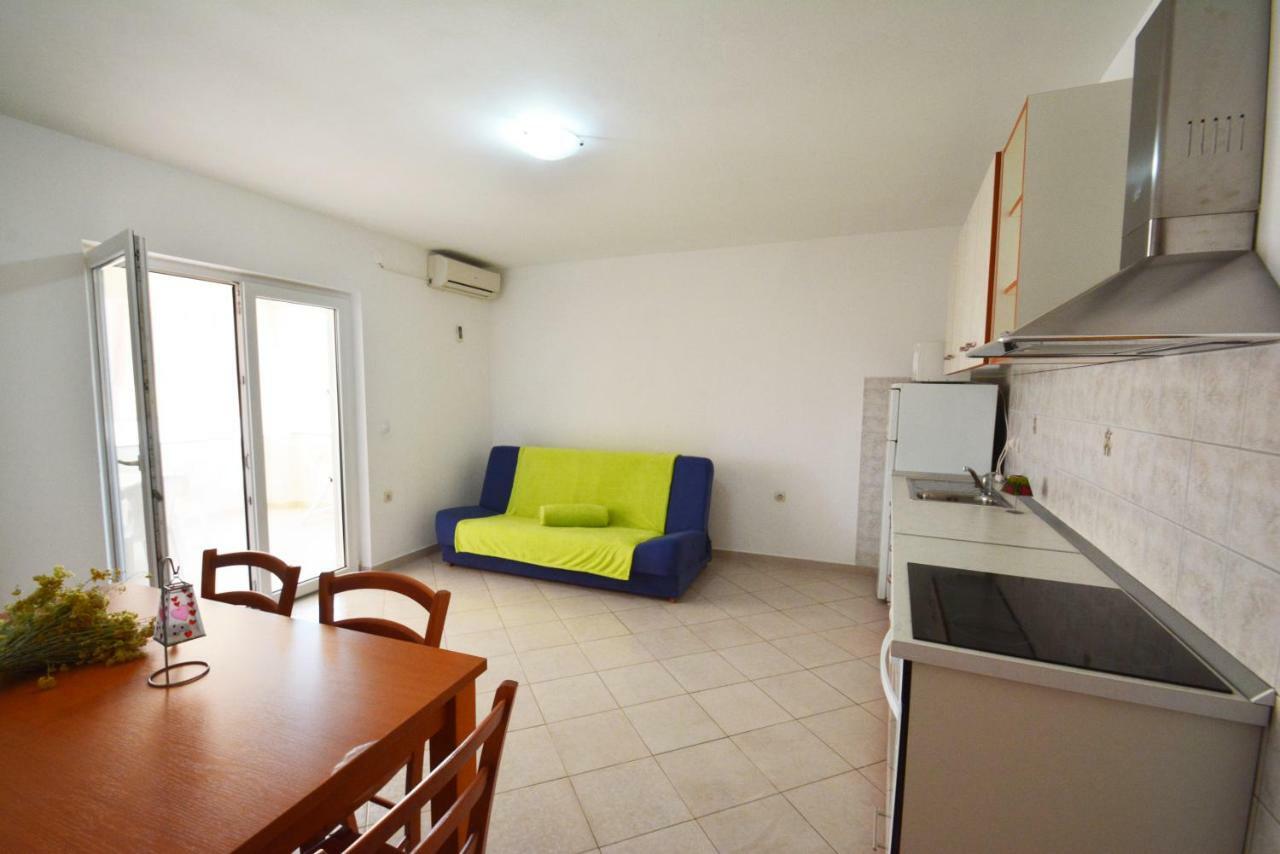 Apartments Barbati Kustići 외부 사진