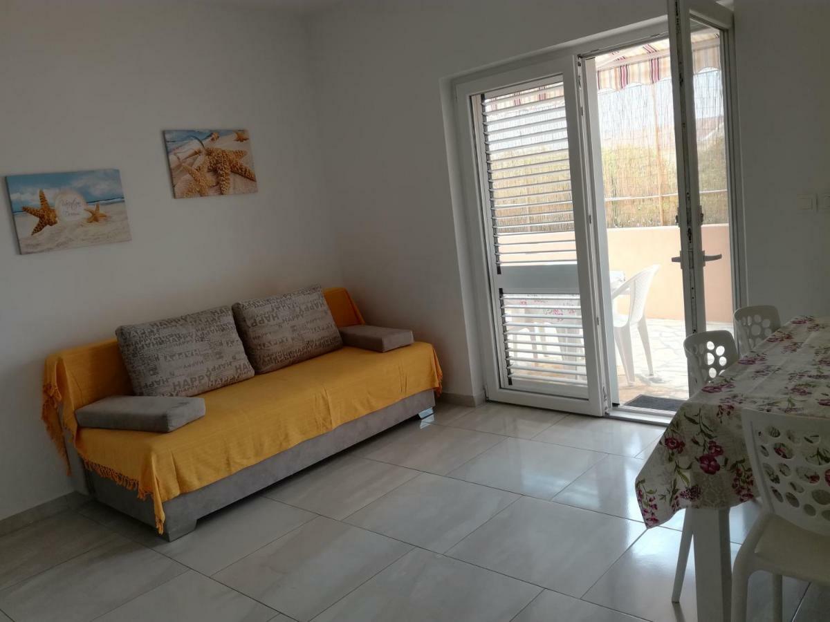Apartments Barbati Kustići 외부 사진