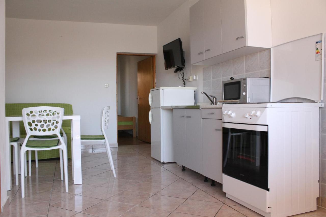 Apartments Barbati Kustići 외부 사진