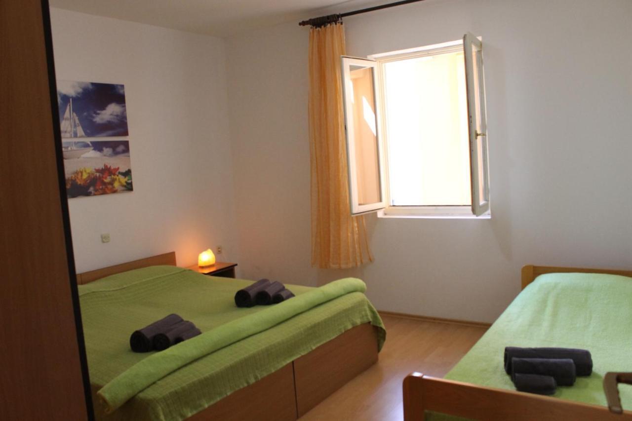 Apartments Barbati Kustići 외부 사진